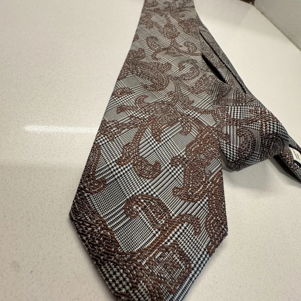Vintage Jos A Bank Tie Brown‎ Paisley Abstract Silk NeckTie Old Money Luxury